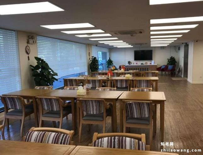  向阳院长者公寓(沪太路店)